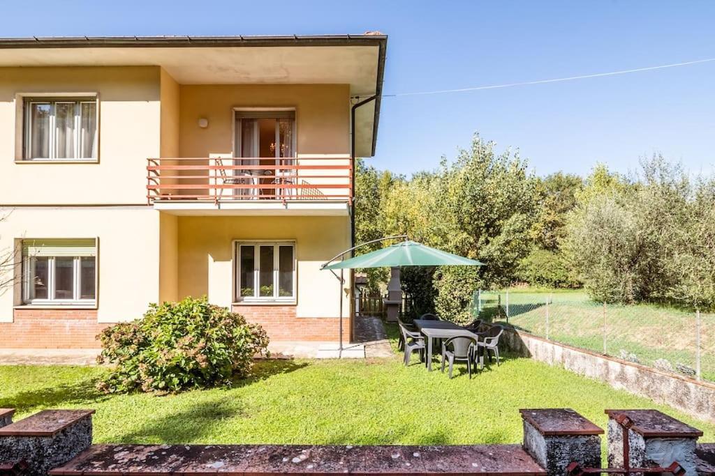 Appartamento Poggio Del Sole Lucca Exteriör bild